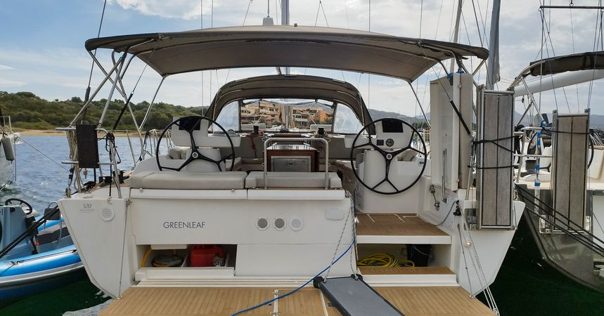 Dufour 520 GL | Greenleaf