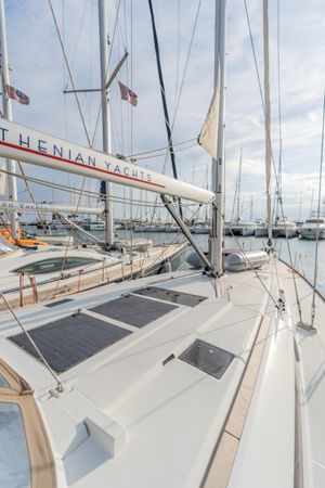 Jeanneau Sun Odyssey 519 | Perro Blanco