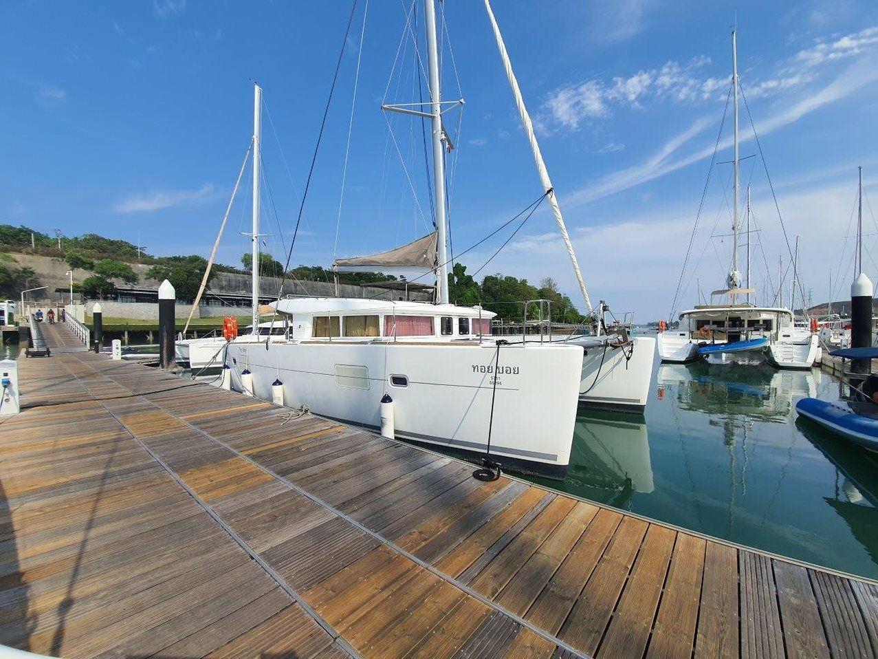 Lagoon 400 S2 | Toy Boy