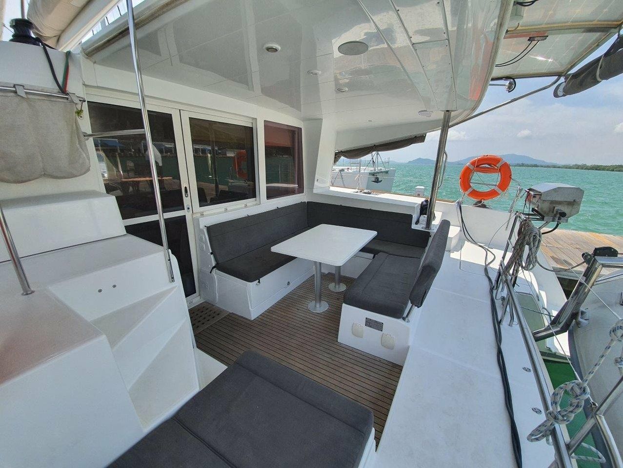 Lagoon 400 S2 | Toy Boy