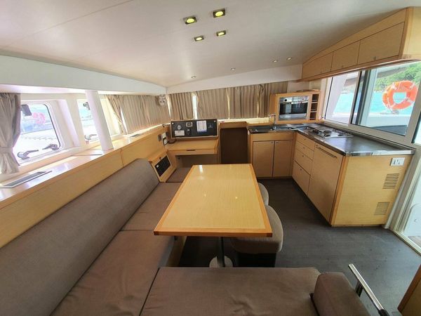 Lagoon 400 S2 | Toy Boy