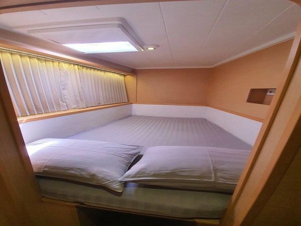 Lagoon 400 S2 | Toy Boy