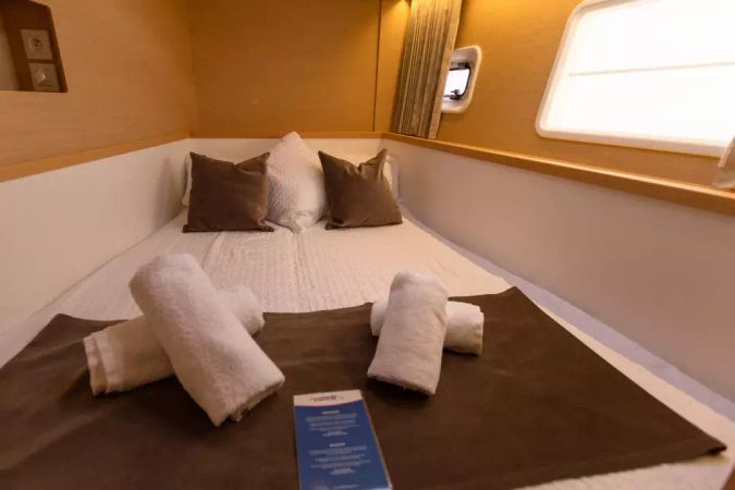 Lagoon 400 S2 | Cinco