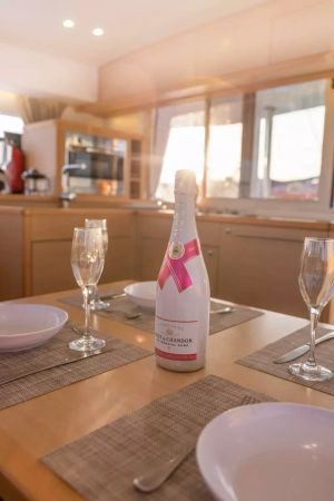 Lagoon 400 S2 | Cinco