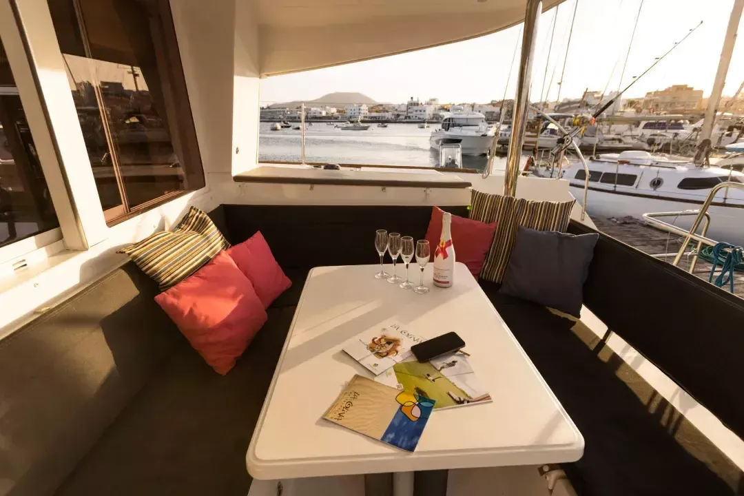 Lagoon 400 S2 | Cinco