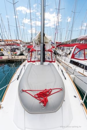 Beneteau Oceanis 35 | Bela