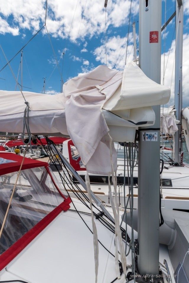 Beneteau Oceanis 35 | Bela