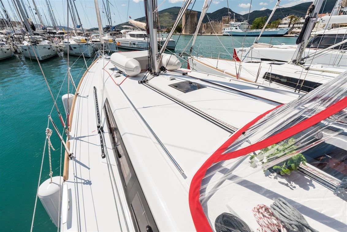 Beneteau Oceanis 45 | Mobula One