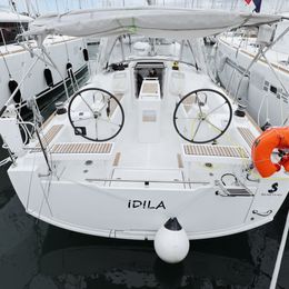 Beneteau Oceanis 35.1 | Idila