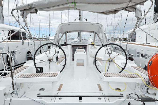 Beneteau Oceanis 35.1 | Idila