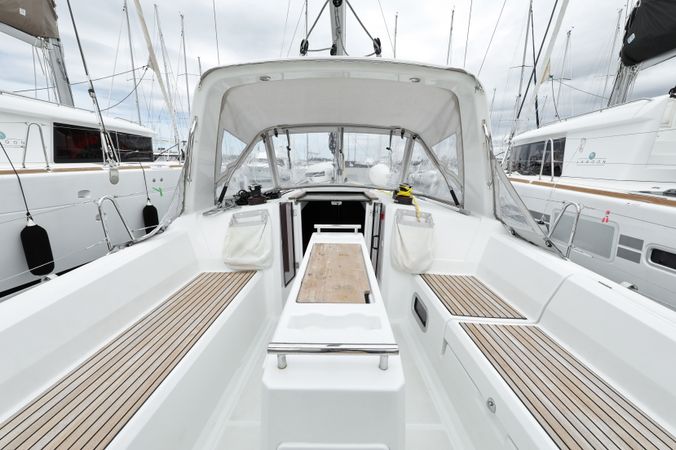 Beneteau Oceanis 35.1 | Idila