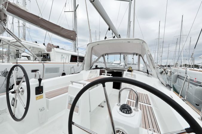 Beneteau Oceanis 35.1 | Idila