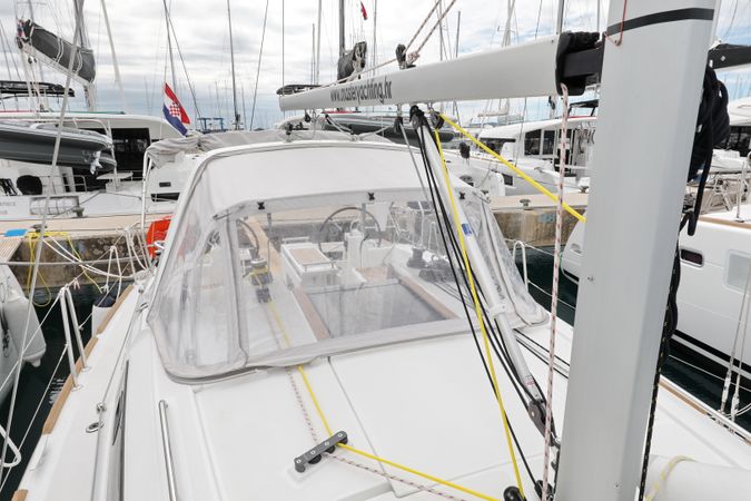 Beneteau Oceanis 35.1 | Idila