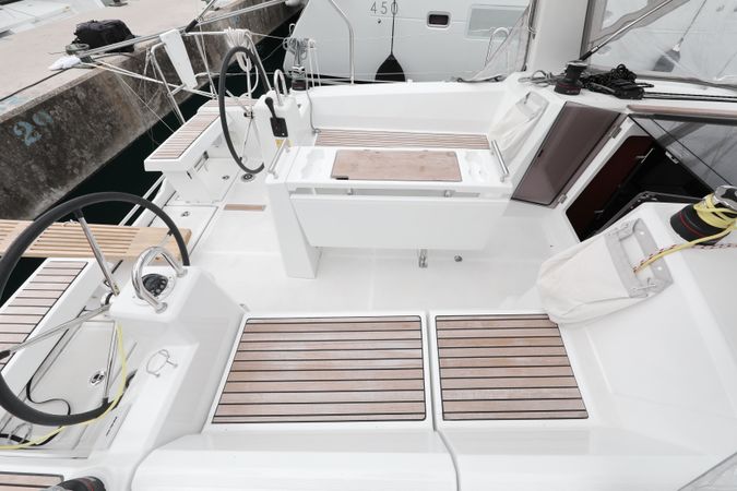 Beneteau Oceanis 35.1 | Idila