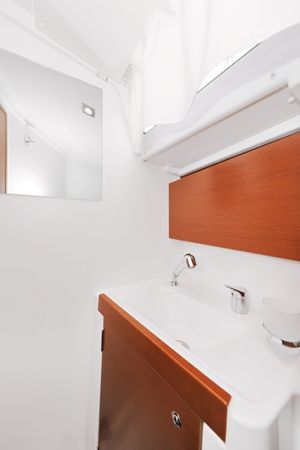Beneteau Oceanis 35.1 | Idila