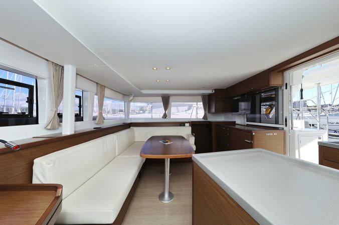 Lagoon 450 S | Adriatic Queen