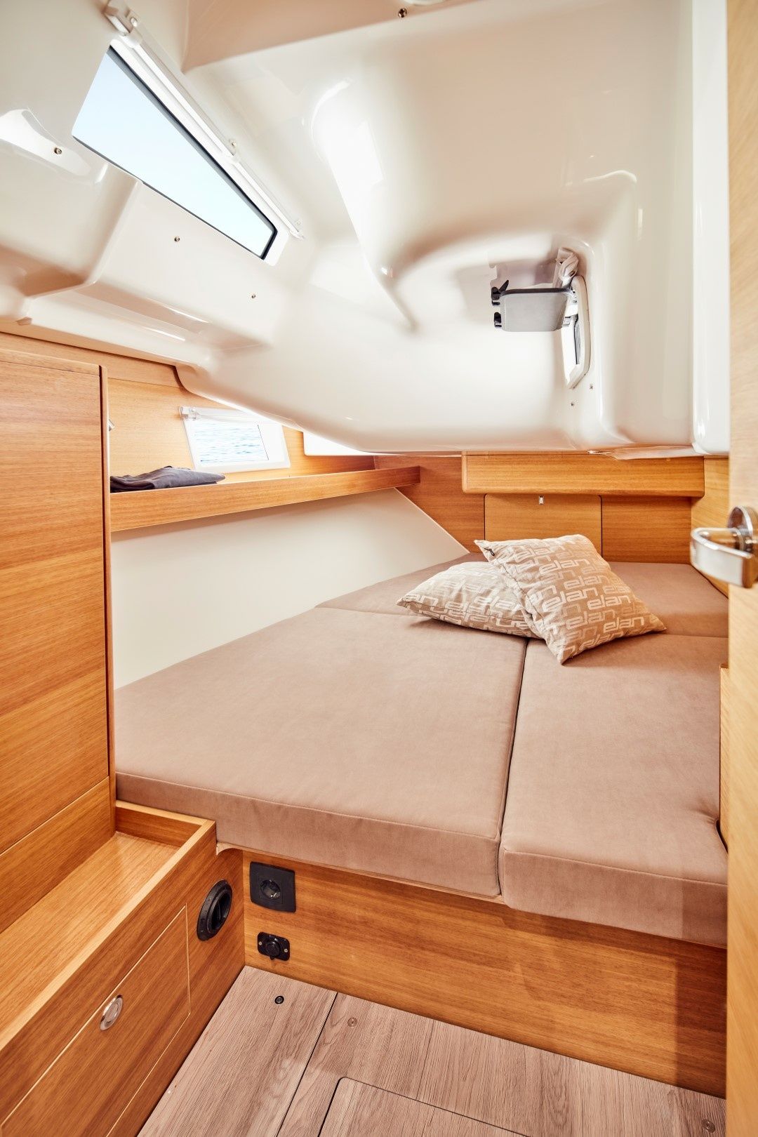 Elan 40 Impression | Petra