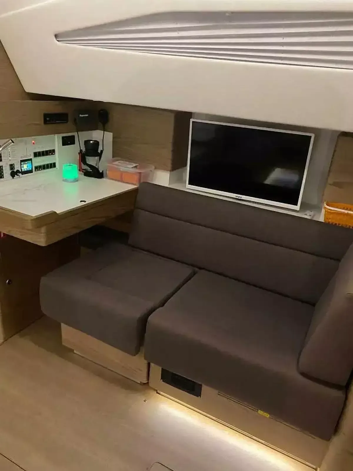 Elan 50 Impression | Therapy