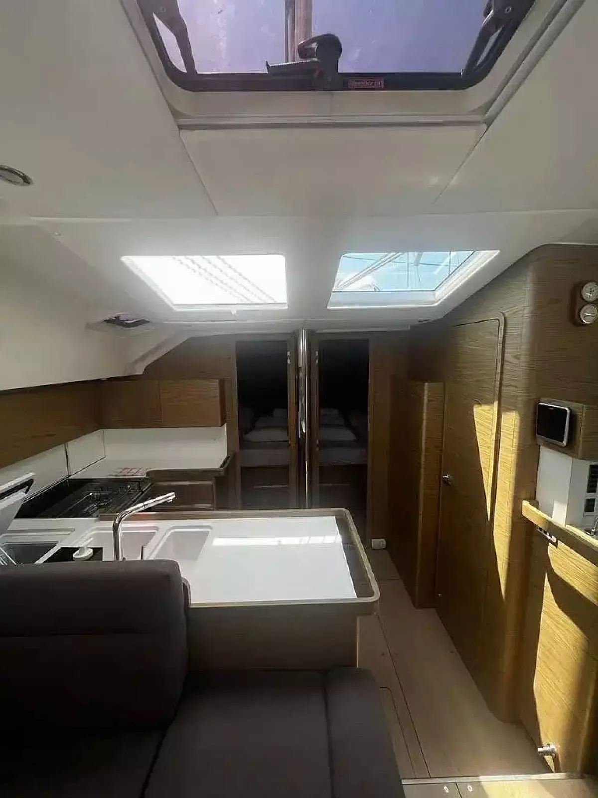 Elan 50 Impression | Therapy