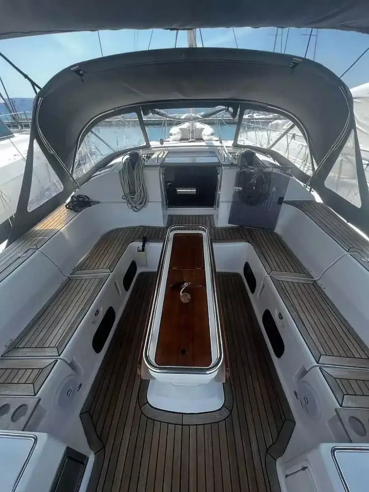 Elan 50 Impression | Therapy