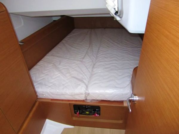 Jeanneau Sun Odyssey 449 | Blind Date 2