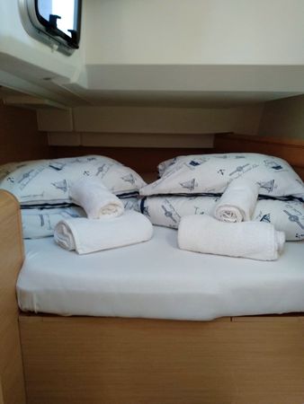 Jeanneau Sun Odyssey 419 | Tumbleweed