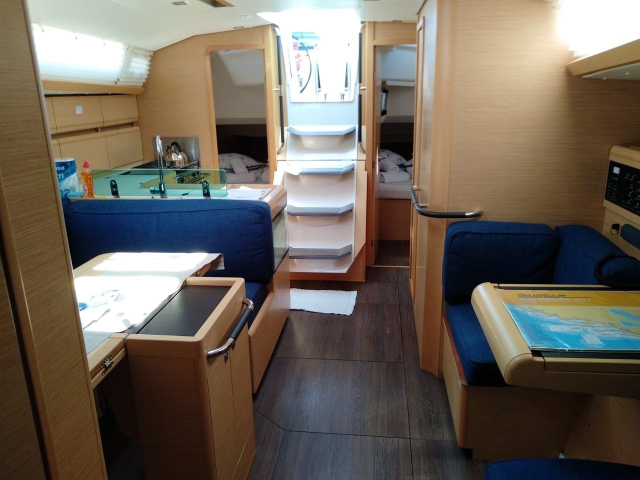 Jeanneau Sun Odyssey 419 | Tumbleweed