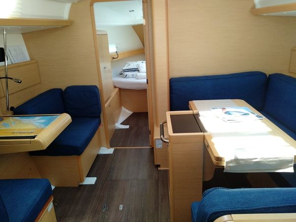 Jeanneau Sun Odyssey 419 | Tumbleweed
