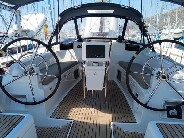 Jeanneau Sun Odyssey 419 | Tumbleweed