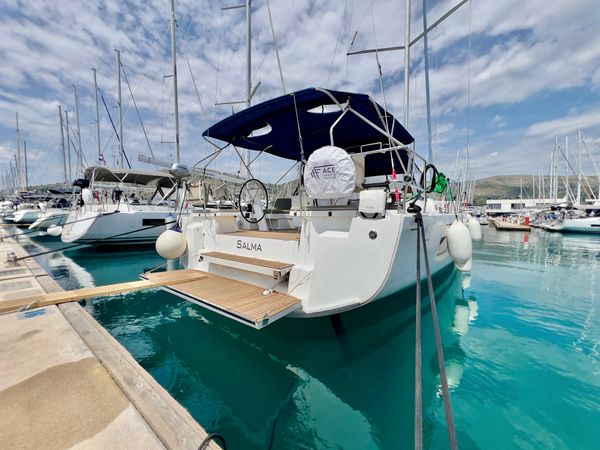 Beneteau Oceanis 51.1 | Salma