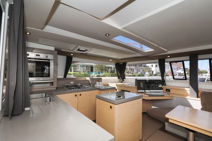 Fountaine Pajot Saona 47 | Tamara 5
