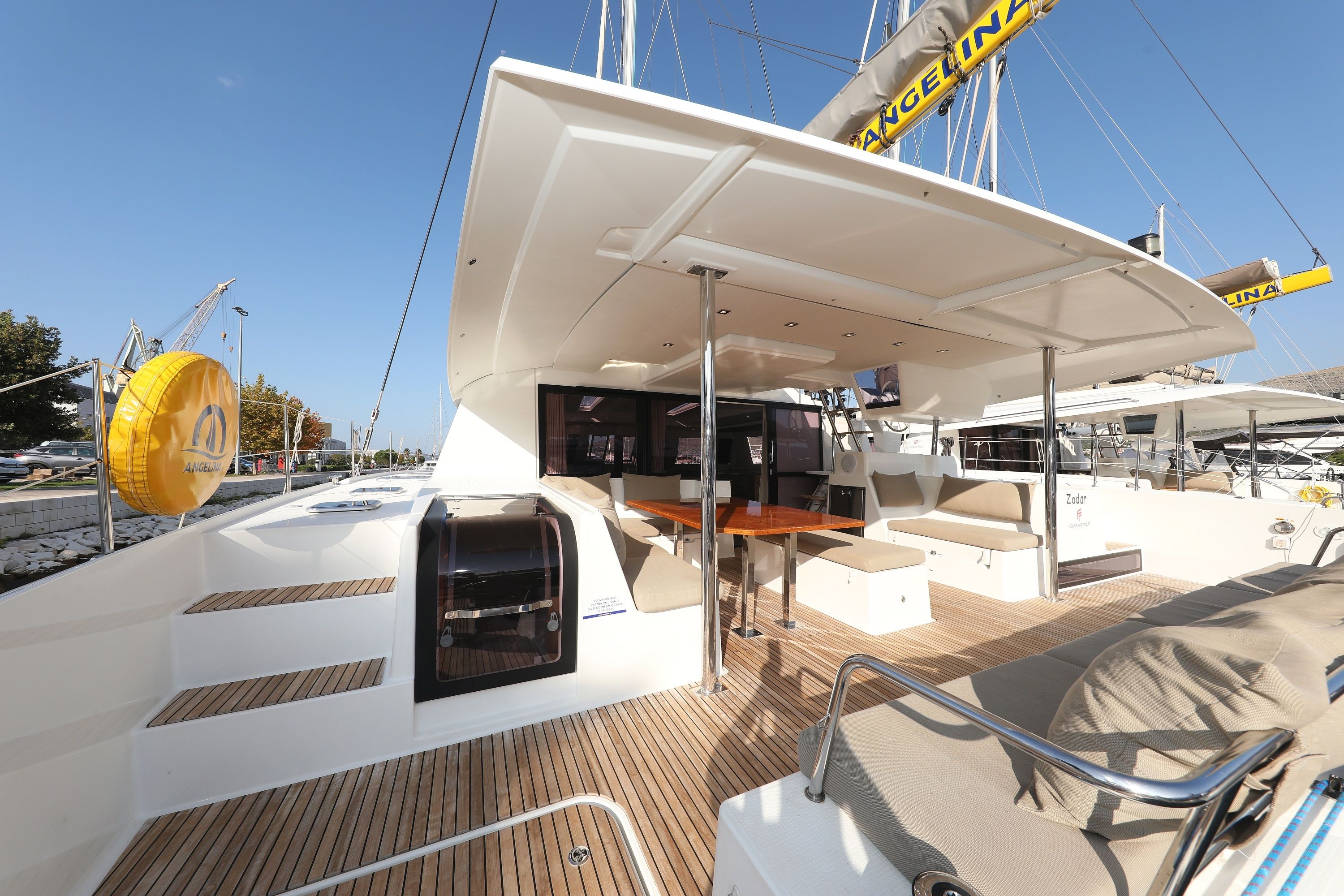 Fountaine Pajot Saba 50 | Poco Loco