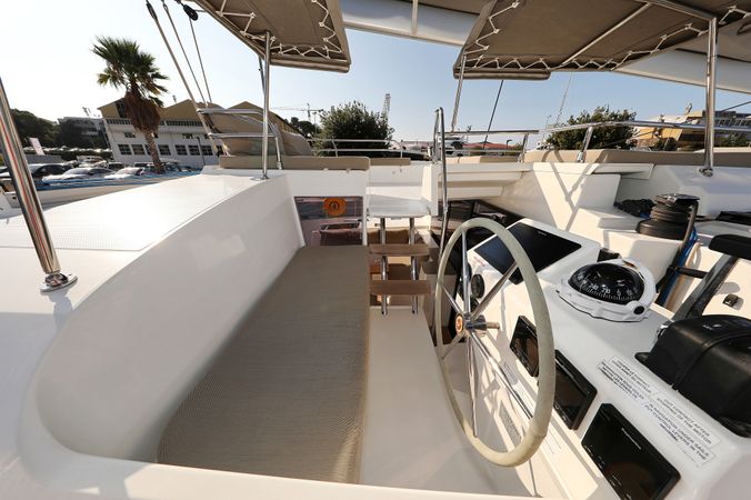 Fountaine Pajot Saba 50 | Poco Loco