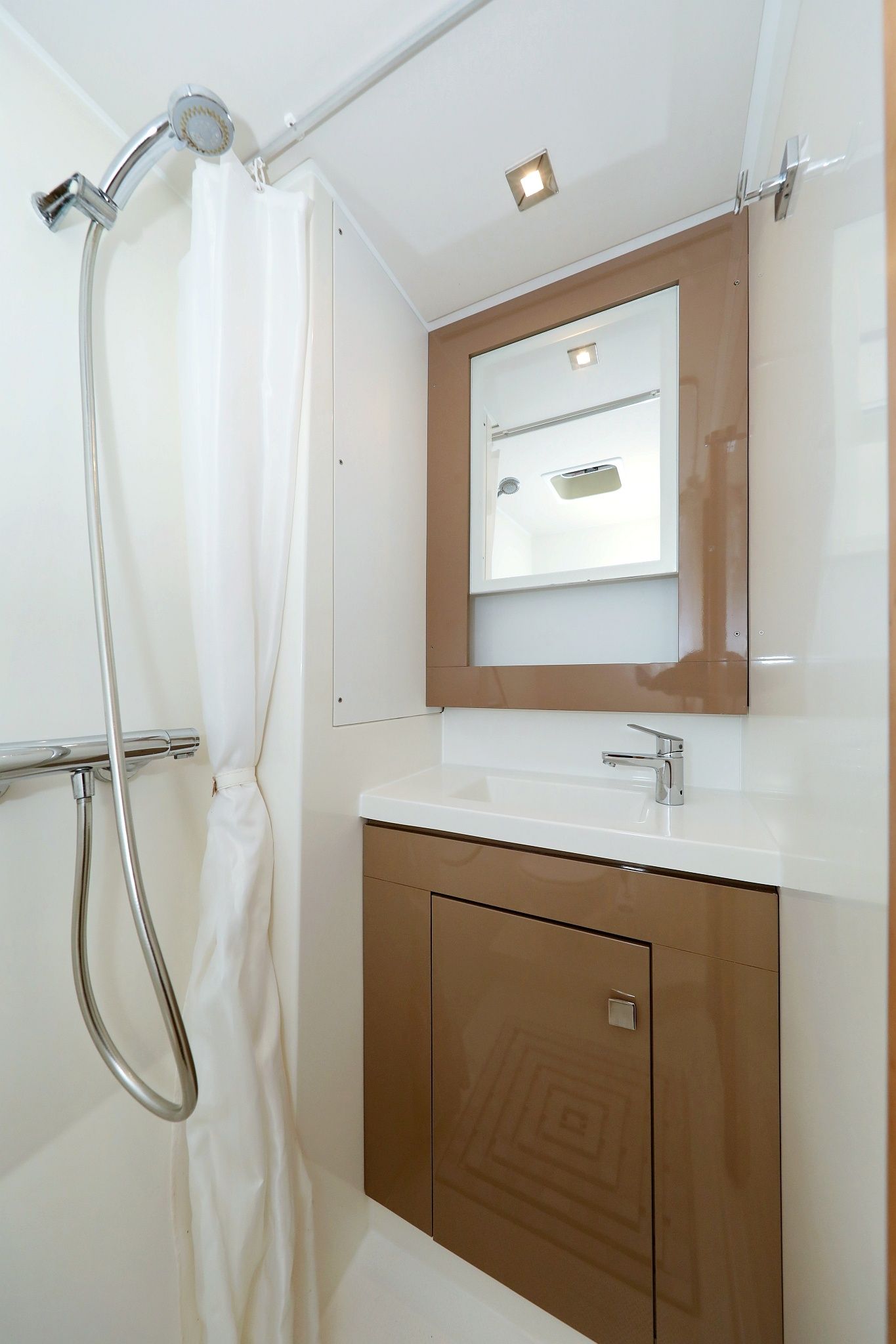 Fountaine Pajot Saba 50 | Poco Loco