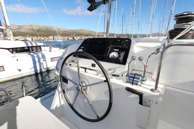 Lagoon 42 | Easy Course