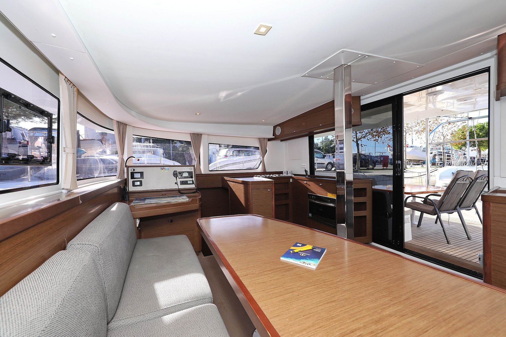 Lagoon 42 | Easy Course