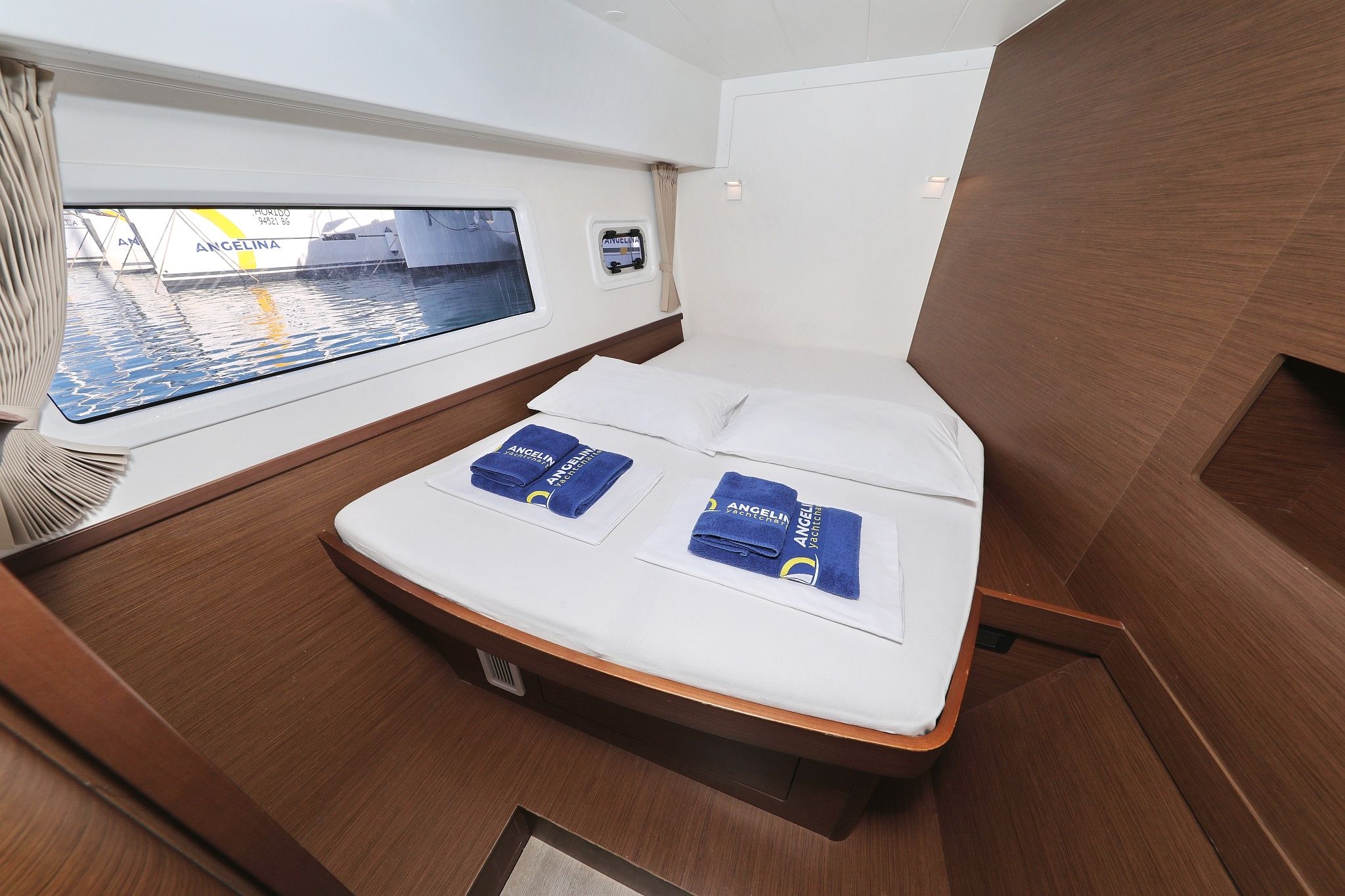 Lagoon 42 | Easy Course