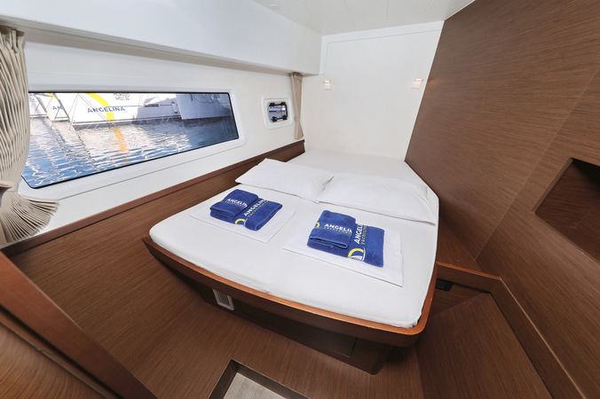 Lagoon 42 | Easy Course