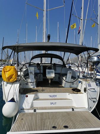 Bavaria Cruiser 46 | Njoy