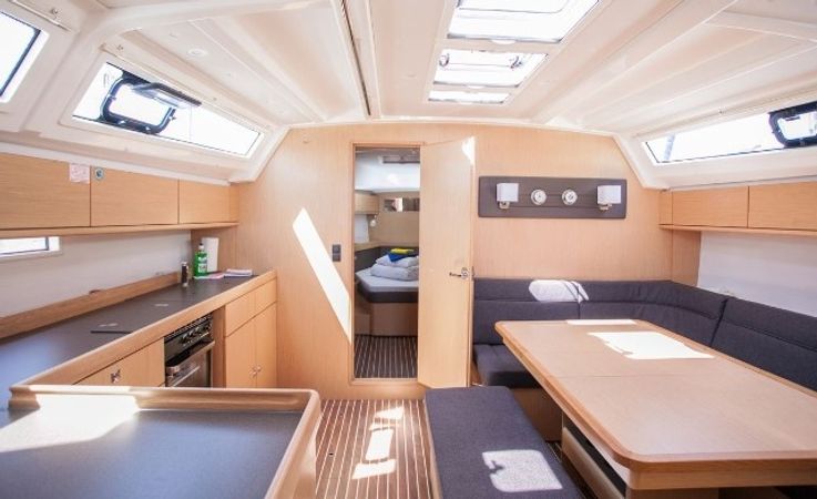 Bavaria Cruiser 46 | Njoy