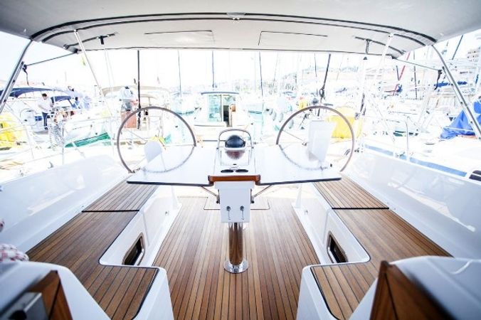 Bavaria Cruiser 46 | Njoy