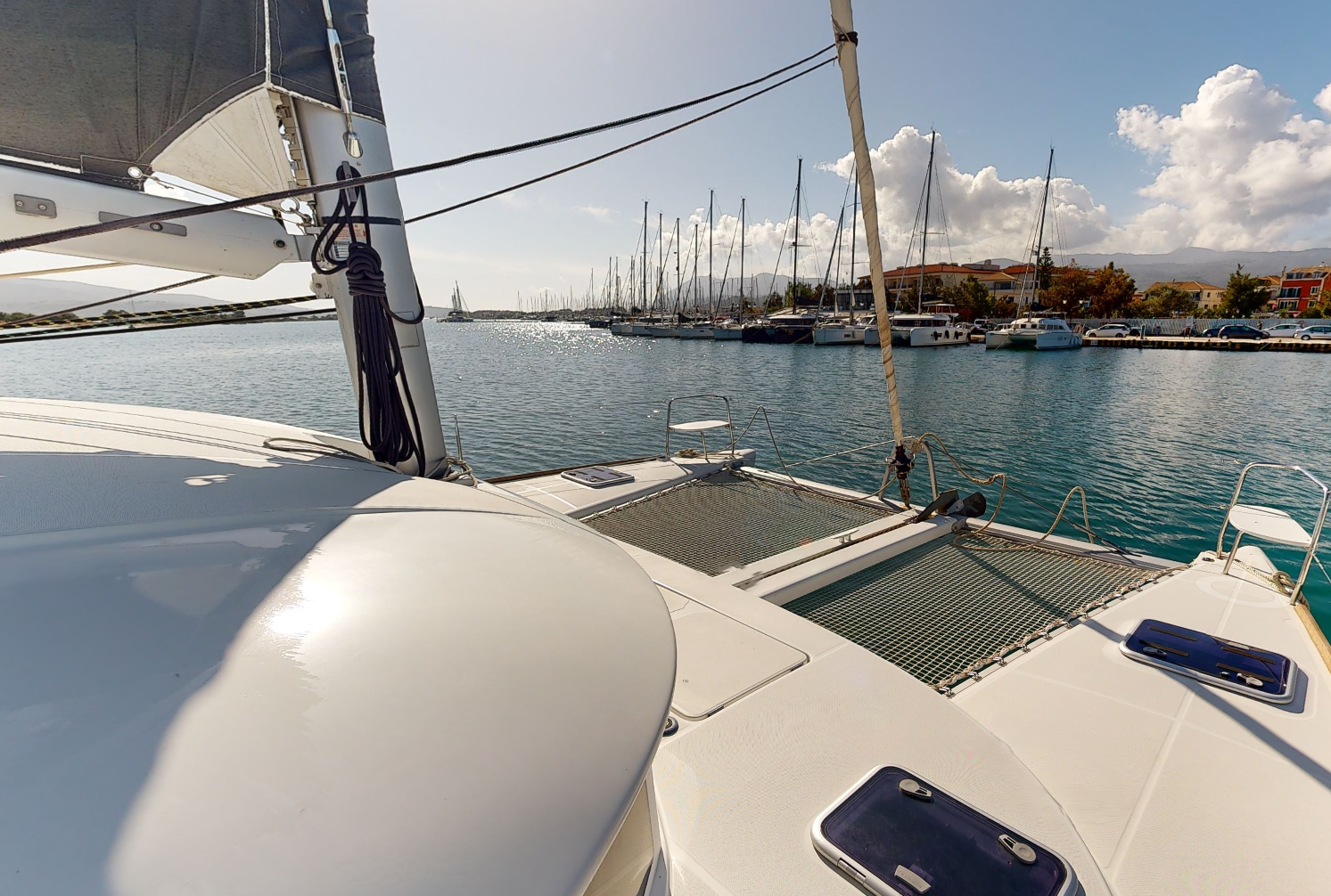 Lagoon 380 S2 | Why Knot