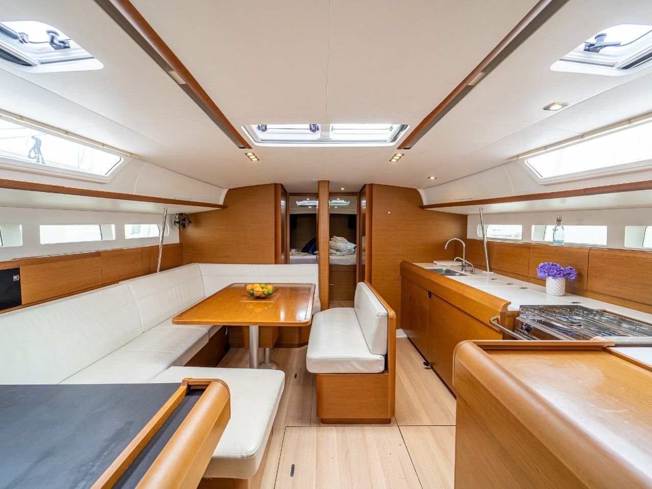 Jeanneau Sun Odyssey 519 | Ciao Bao