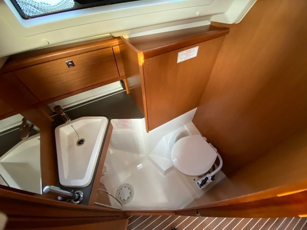 Bavaria Cruiser 34 | Saga