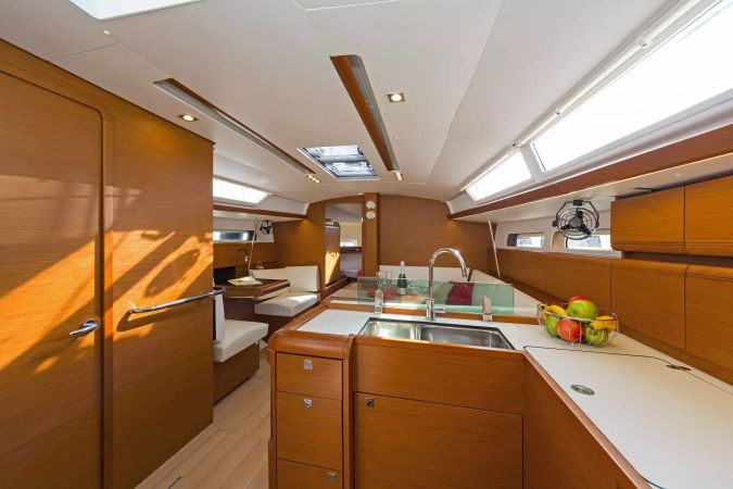 Jeanneau Sun Odyssey 419 | Geva 1