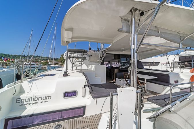 Lagoon 42 | Equilibrium