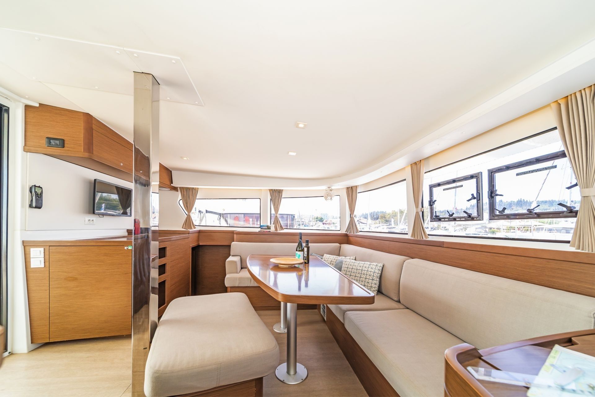 Lagoon 42 | Equilibrium