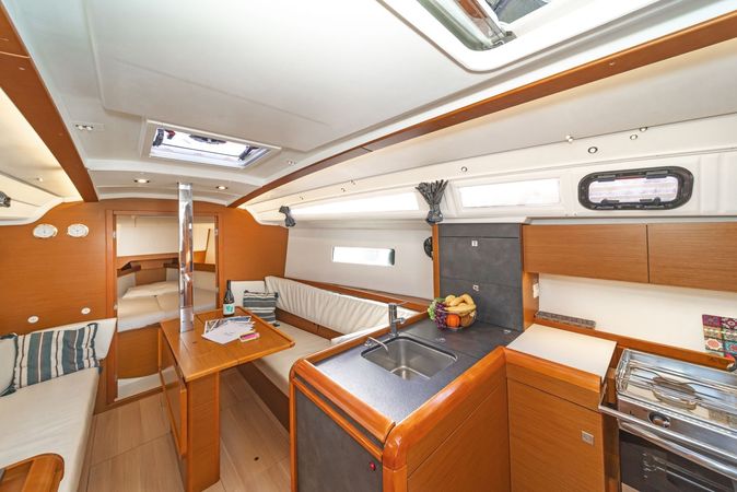 Jeanneau Sun Odyssey 349 | Agios Nikolaos