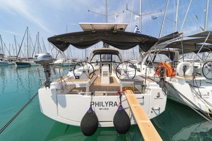 Beneteau Oceanis 38 | Philyra