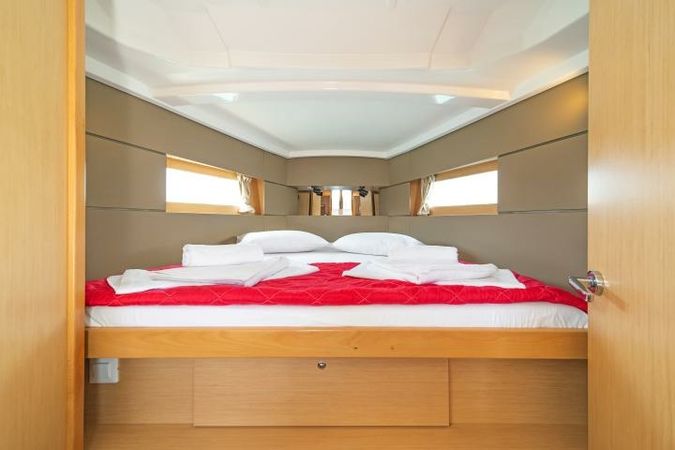 Beneteau Oceanis 38 | Philyra